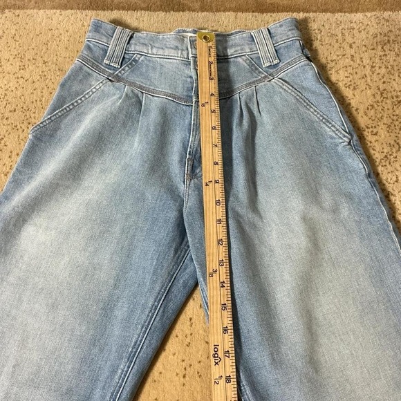 MOTHER The Pleated Popular Peg Jeans Intoxicated Light Wash 1746-259 Size 26 - Picture 3 of 8